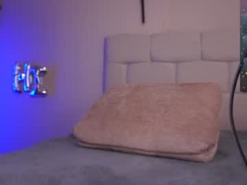 webcam girl k_kimikooo live cam image #9697048