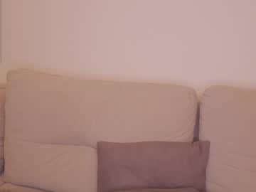webcam girl aveksmr live cam image #3011326