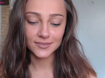 webcam girl katyachaturbaty live cam image #286913