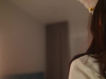 webcam girl younayuna live cam image #12923203
