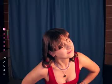webcam girl primroseburchard live cam image #12970139