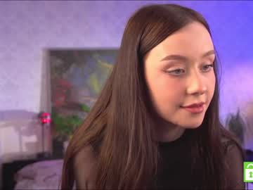 webcam girl ella_knockers_xl live cam image #5632834