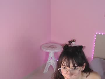 webcam girl little_effy18 live cam image #921960