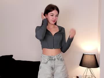 webcam girl melissagrayy live cam image #10084774
