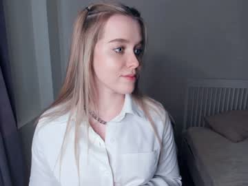 webcam girl hi_sun live cam image #6235416