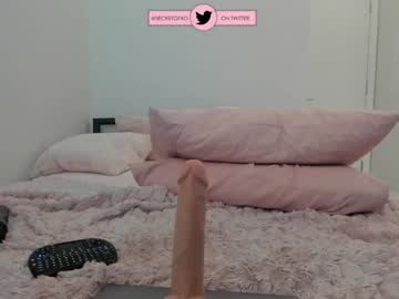 webcam girl secretgirlfriendxo live cam image #9556390