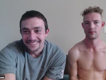 webcam man mikeandjax live cam image #12844961