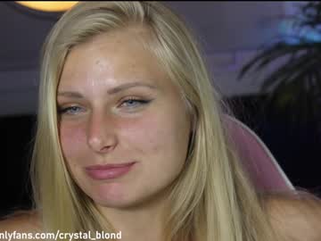 webcam girl crystal_blond live cam image #12666559