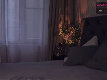 webcam girl adelelove live cam image #592446