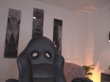 webcam girl laura_roldan live cam image #10040304