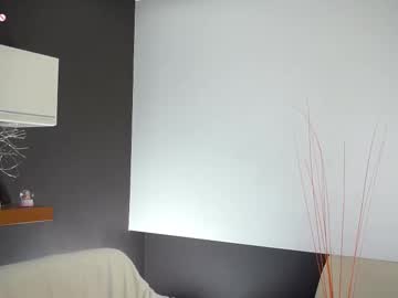 webcam girl aislyfarran live cam image #12526714