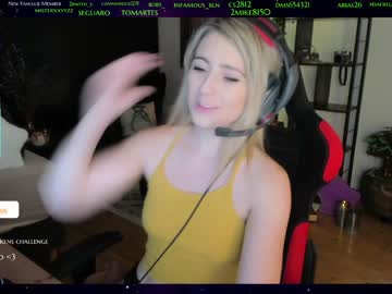 webcam girl kimilee22 live cam image #3152154