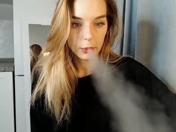 webcam girl lexiee_ live cam image #3076467