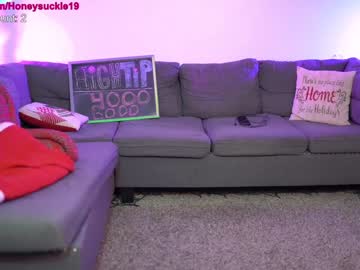 webcam girl 19honeysuckle live cam image #1163359