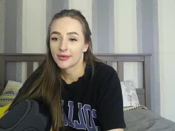 webcam girl alicia_edwards live cam image #12104654