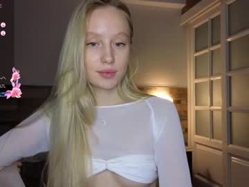 webcam girl callme_star live cam image #9372827