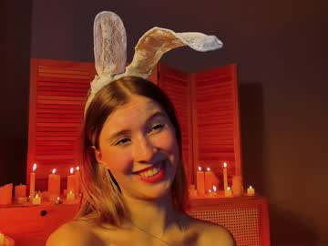 webcam girl milablush live cam image #6691927