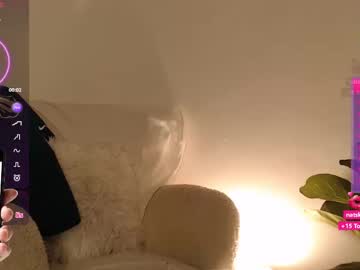 webcam girl lucylia_ live cam image #11827667