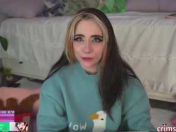 webcam girl crimsonkitten live cam image #12252830