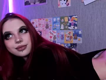 webcam girl maaarynip live cam image #4793376