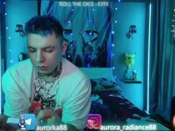 webcam couple aurora_radiance live cam image #8505795