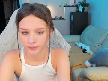 webcam girl ketlinrous live cam image #4501772