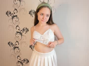 webcam girl mila_milka_ live cam image #6826269