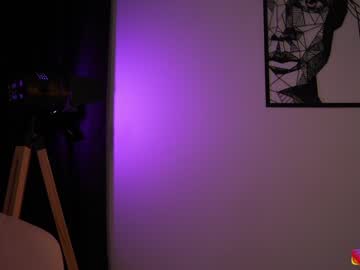 webcam girl lucie_beltran live cam image #6040143