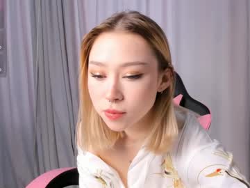 webcam girl yui_midzuki live cam image #11846687