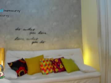 webcam girl inanna_milf live cam image #2598572