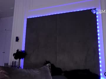 webcam girl miladenver live cam image #12331489