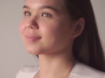 webcam girl helenmoors live cam image #5469964