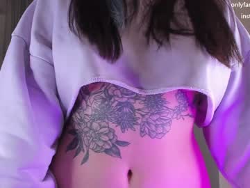 webcam girl aavee live cam image #4141035