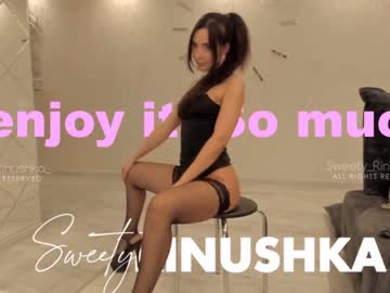 webcam girl sweety_rinushka_ live cam image #768150