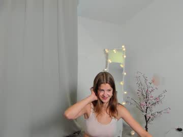 webcam girl eli_sun live cam image #3416437