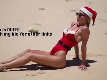webcam girl heyhorny_cb live cam image #11515410