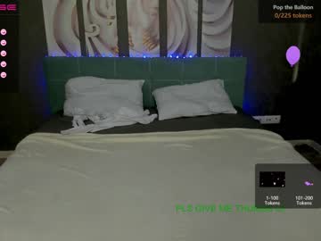 webcam girl emma_butt live cam image #2546339
