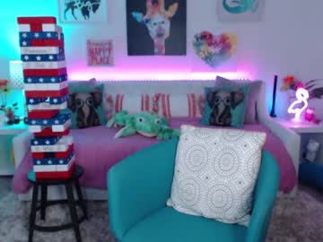 webcam girl holihurricane live cam image #5475888