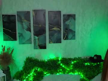 webcam girl noreenestabrooks live cam image #12028343