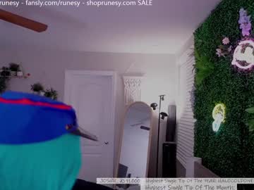 webcam girl runesy live cam image #10771363
