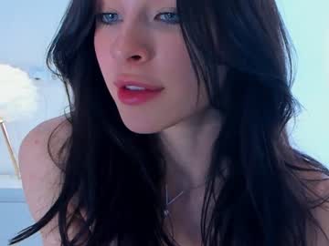 webcam girl uwunikaa live cam image #8294389