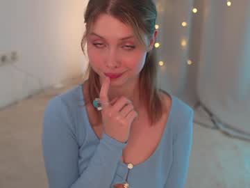webcam girl april_blush live cam image #9141132