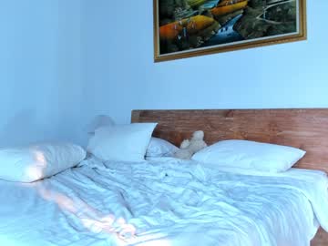 webcam girl eleonora_linn_ live cam image #11144345