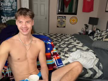 webcam man kjpeace live cam image #11335394