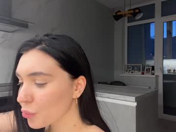 webcam girl brigitte_lahaie live cam image #11506148