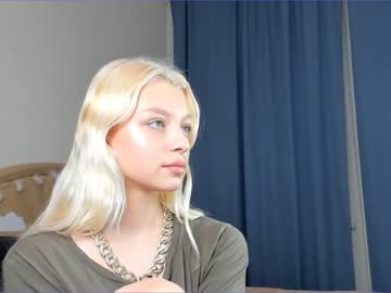webcam girl icyprincesss live cam image #232229