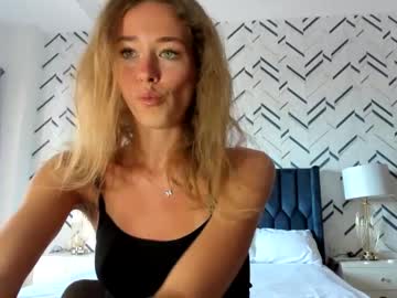 webcam girl oksanafedorova live cam image #1970727