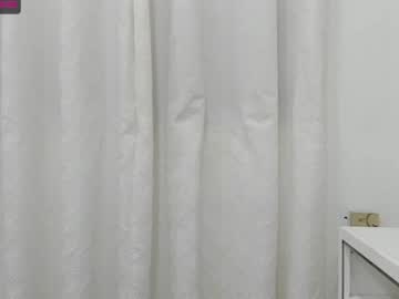 webcam girl lilbeccaxo live cam image #3852333