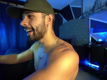 webcam man mrlouiss live cam image #3178038