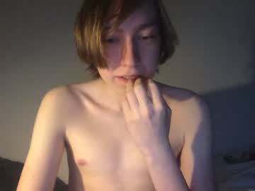 webcam man stand2992748819 live cam image #5396391